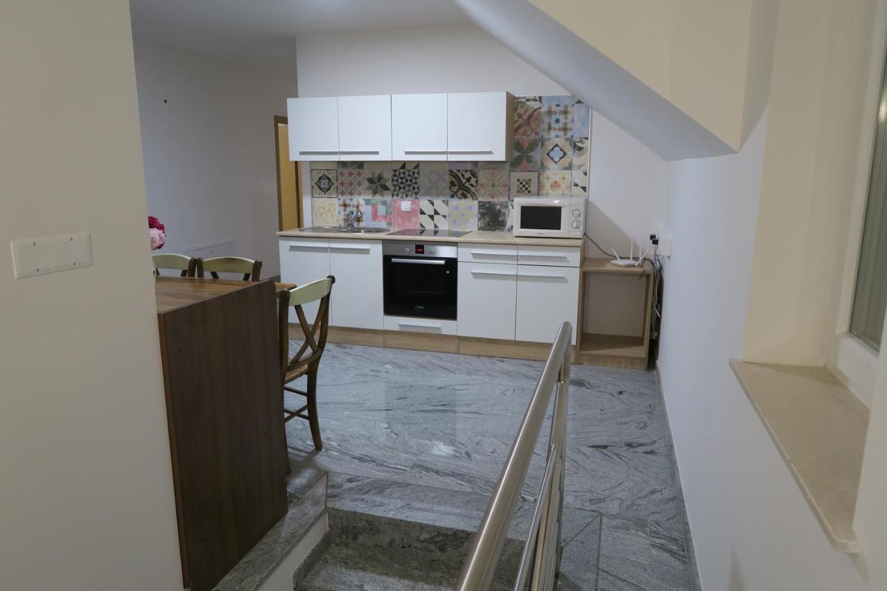 Rooms For Rent In Любляна Екстериор снимка